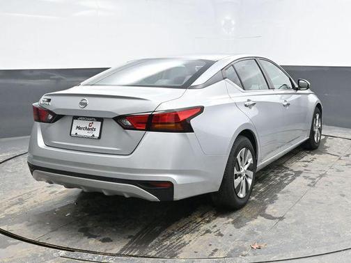 2021 Nissan Altima S FWD