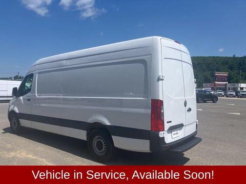 2022 Mercedes-Benz Sprinter 2500 High Roof