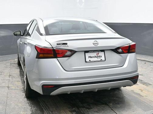 2021 Nissan Altima S FWD
