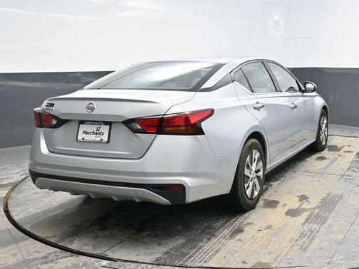 2021 Nissan Altima S FWD