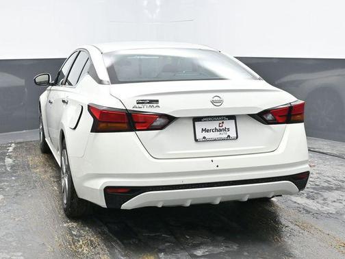 2021 Nissan Altima S FWD