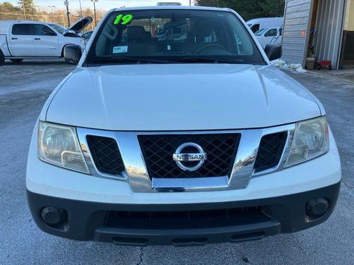 2019 Nissan Frontier S