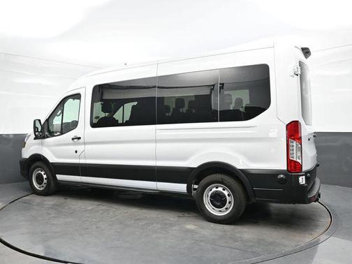 2024 Ford Transit-350 XL