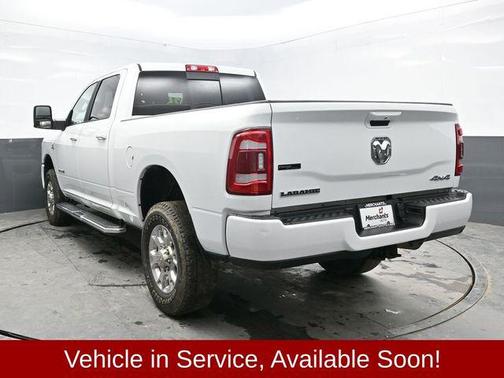 Bright White Clearcoat 2024 RAM 2500 Laramie Crew Cab 4x4 6'4' Box