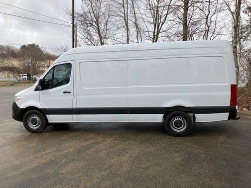 2023 Mercedes-Benz Sprinter 2500 High Roof