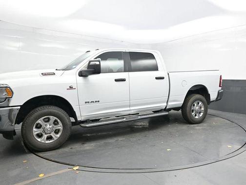 2023 RAM 2500 Big Horn Crew Cab 4x4 6'4' Box