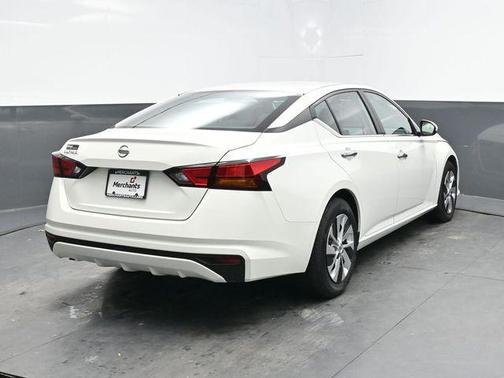 2021 Nissan Altima S FWD