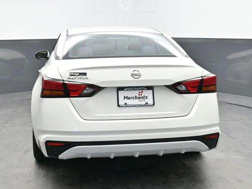 2021 Nissan Altima S FWD