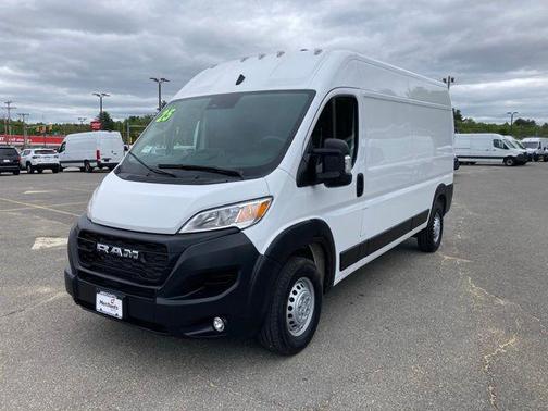 2025 RAM ProMaster 2500 Tradesman