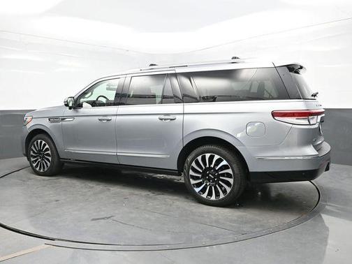 2023 Lincoln Navigator Black Label