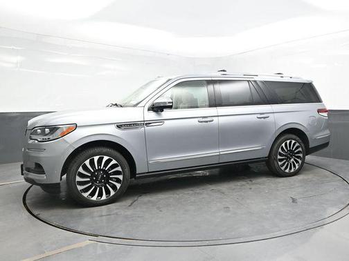 2023 Lincoln Navigator Black Label