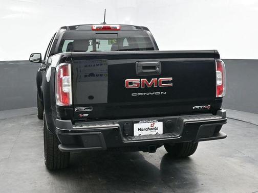 2021 GMC Canyon AT4