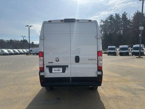 2024 RAM ProMaster 2500 Tradesman