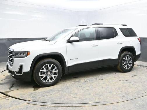 2023 GMC Acadia AWD SLT