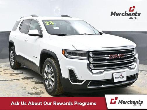 2023 GMC Acadia AWD SLT