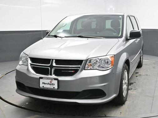 Billet Silver Metallic Clearcoat 2016 Dodge Grand Caravan AVP/SE