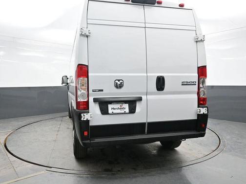 Bright White Clearcoat 2024 RAM ProMaster 2500 Tradesman