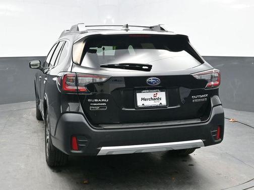 2021 Subaru Outback Touring XT