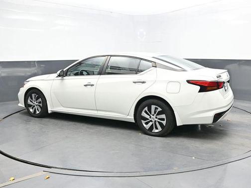 2020 Nissan Altima S FWD