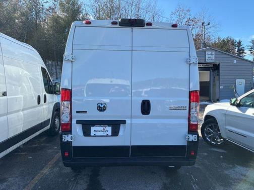 2025 RAM ProMaster 2500 Tradesman