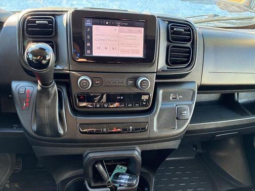 2025 RAM ProMaster 2500 Tradesman