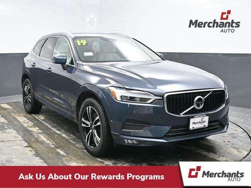 2019 Volvo XC60 T6 Momentum