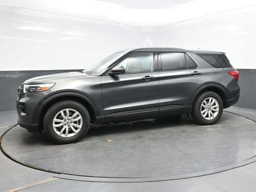 2020 Ford Explorer Base