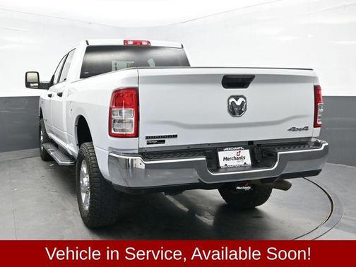 2023 RAM 2500 Big Horn Crew Cab 4x4 6'4' Box