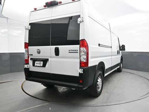 Bright White Clearcoat 2023 RAM ProMaster 2500 High Roof