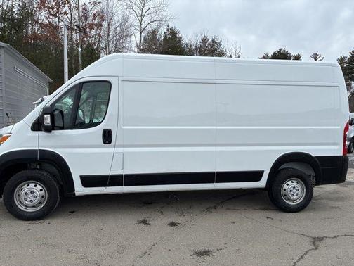 2024 RAM ProMaster 2500 Tradesman
