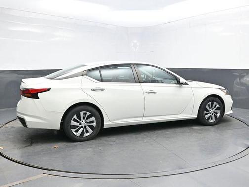 2021 Nissan Altima S FWD