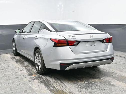 2021 Nissan Altima S FWD