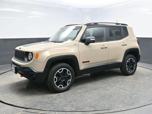 2016 Jeep Renegade Trailhawk