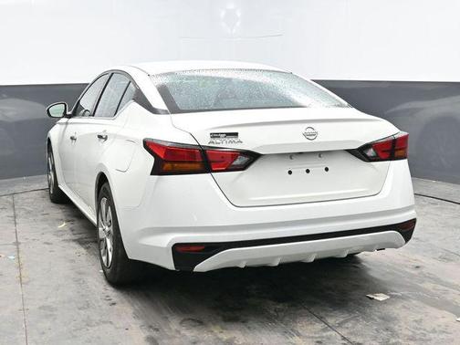 2021 Nissan Altima S FWD