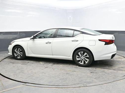 2021 Nissan Altima S FWD