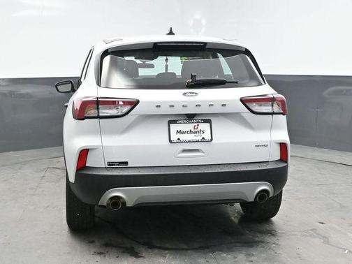 Oxford White 2022 Ford Escape S