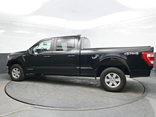 Black Metallic 2022 Ford F-150 XL