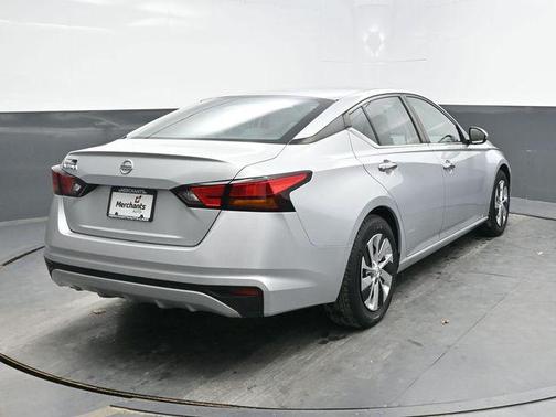 2021 Nissan Altima S FWD