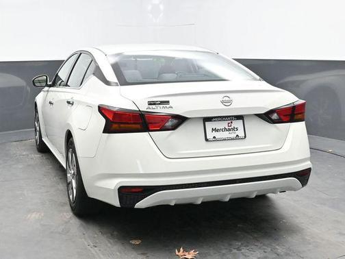 2021 Nissan Altima S FWD