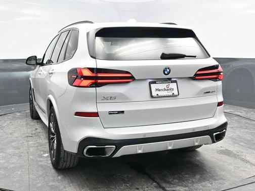 2025 BMW X5 xDrive40i