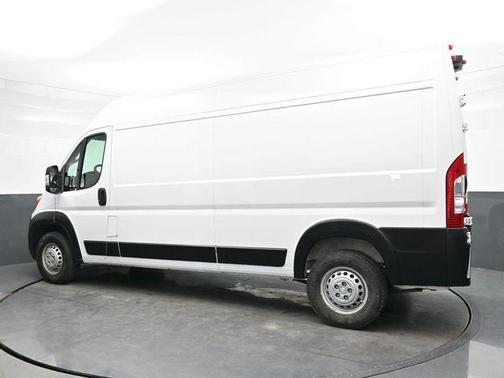 2025 RAM ProMaster 2500 Tradesman
