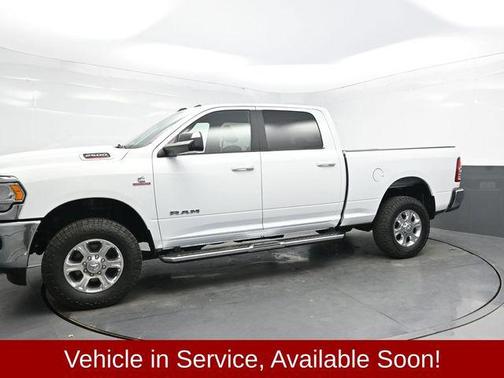 2022 RAM 2500 Big Horn Crew Cab 4x4 6'4' Box