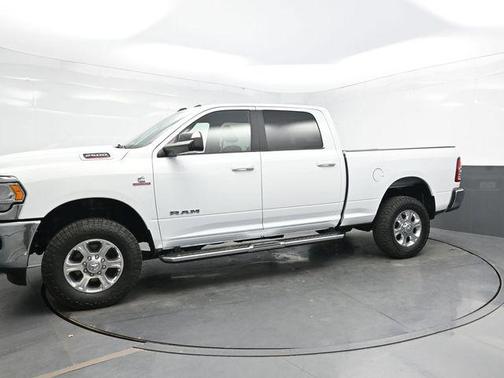 2022 RAM 2500 Big Horn Crew Cab 4x4 6'4' Box
