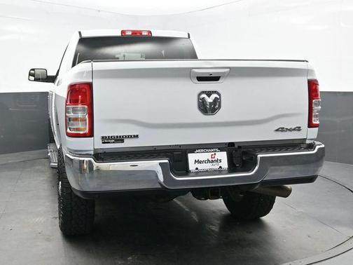 2022 RAM 2500 Big Horn Crew Cab 4x4 6'4' Box