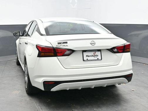 2021 Nissan Altima S FWD