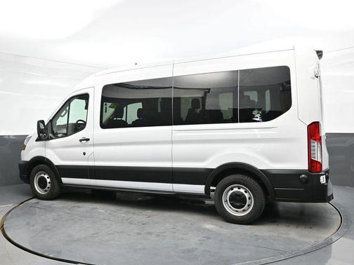 2024 Ford Transit-350 XL