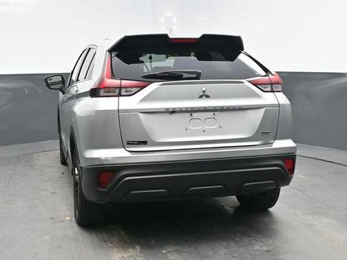 2022 Mitsubishi Eclipse Cross LE