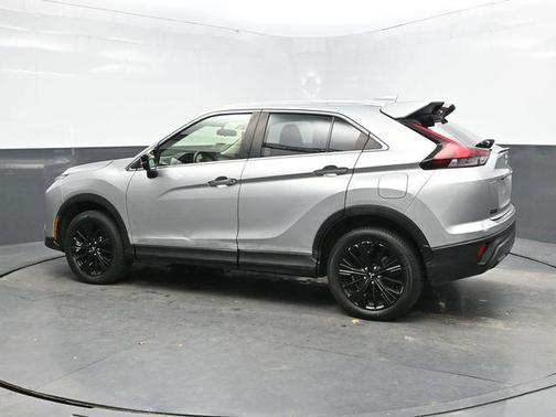 2022 Mitsubishi Eclipse Cross LE