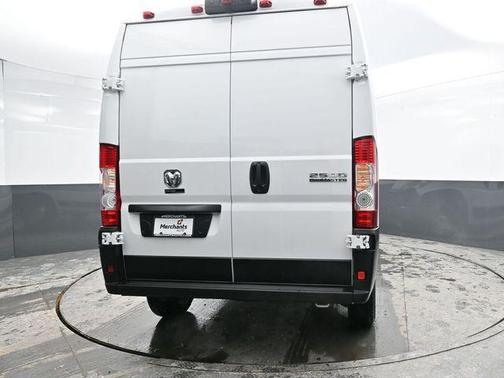 2025 RAM ProMaster 2500 Tradesman