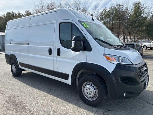 2025 RAM ProMaster 2500 Tradesman